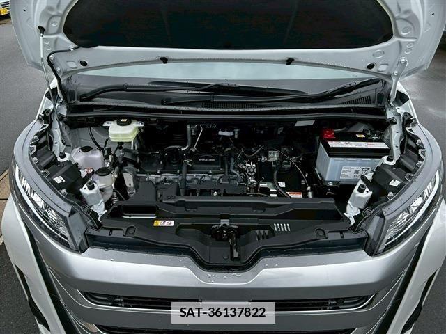 Suzuki LANDY 2026-04 7877227-26