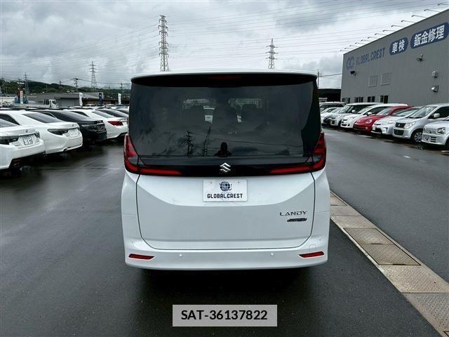 Suzuki LANDY 2026-04 7877227-6