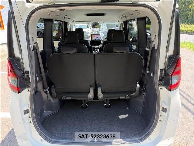 Suzuki LANDY 2023-06 8158666-10
