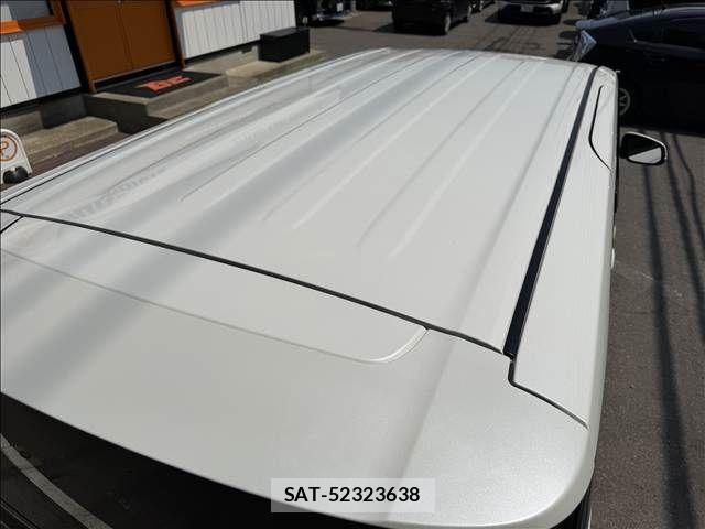 Suzuki LANDY 2023-06 8158666-18