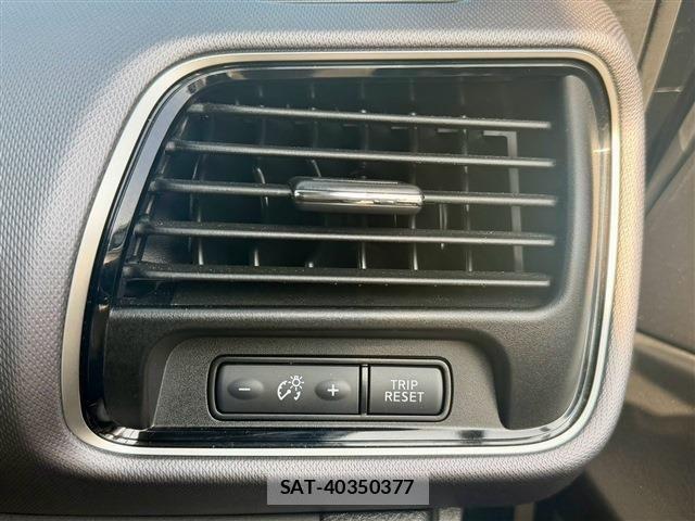 Suzuki LANDY 2021-08 8158668-14