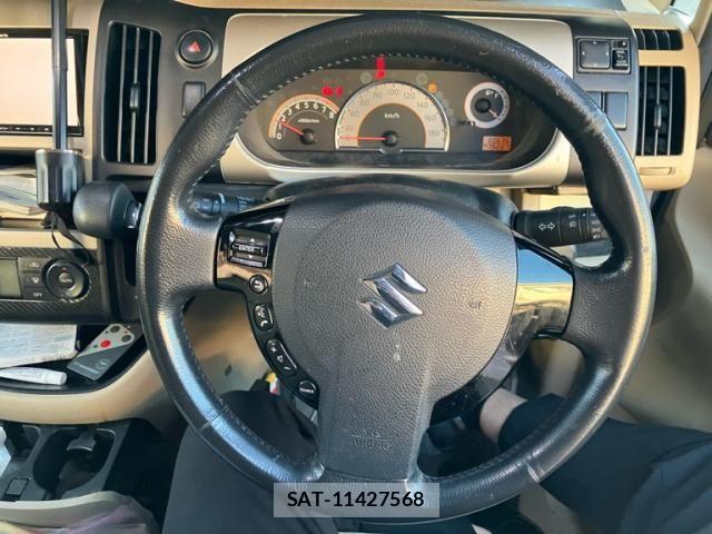 Suzuki LANDY 2007-02 8354808-11