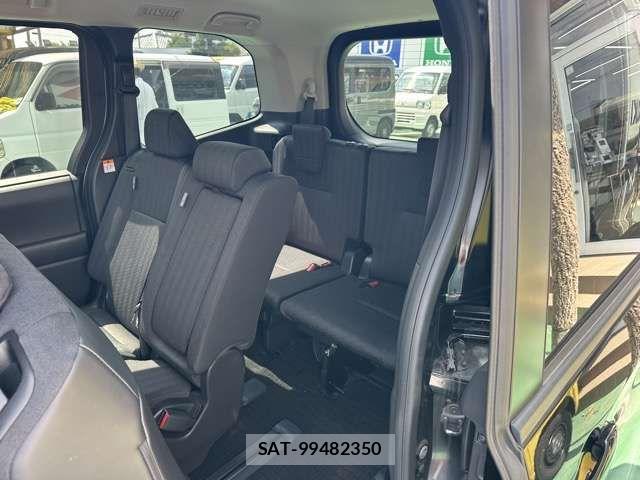 Suzuki LANDY 2022-08 8562356-12