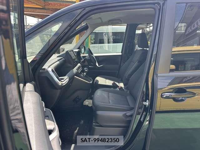 Suzuki LANDY 2022-08 8562356-4