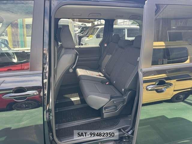 Suzuki LANDY 2022-08 8562356-5