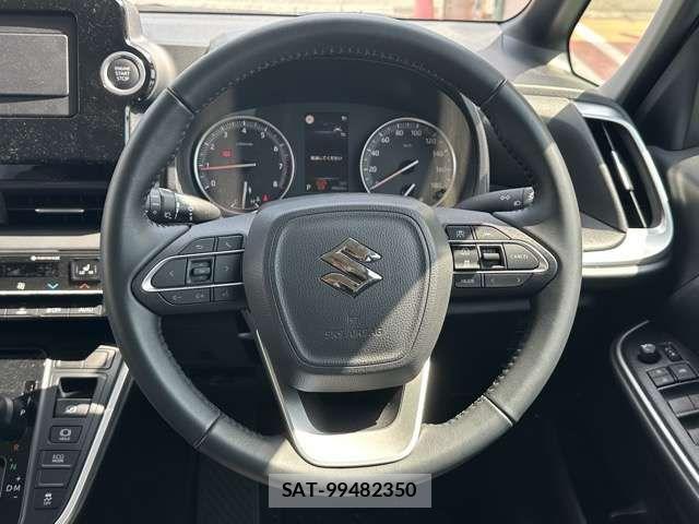 Suzuki LANDY 2022-08 8562356-7