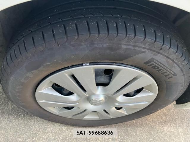 Suzuki LANDY 2012-12 8627403-7