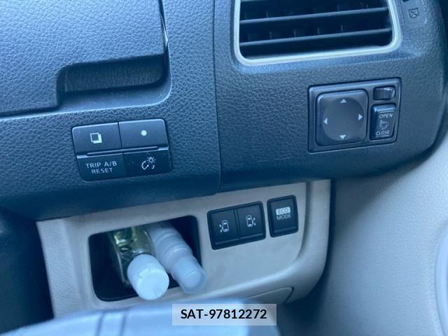 Suzuki LANDY 2011-04 8666360-17