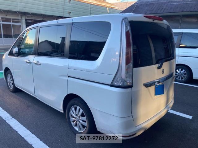 Suzuki LANDY 2011-04 8666360-2