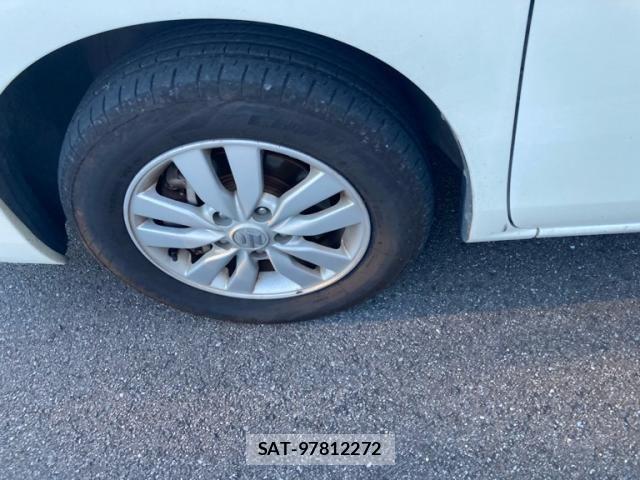 Suzuki LANDY 2011-04 8666360-5