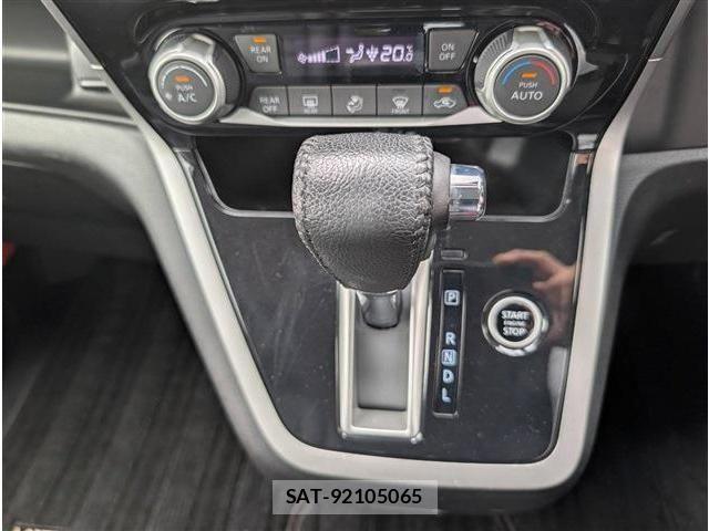 Suzuki LANDY 2022-02 8880405-28