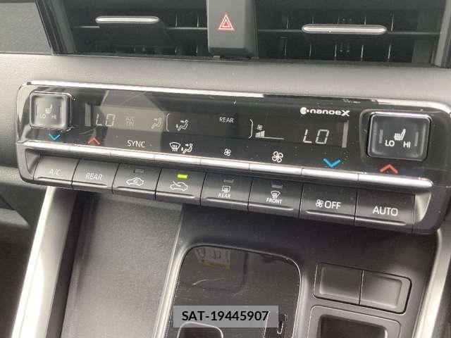 Suzuki LANDY 2025-06 8208247-9