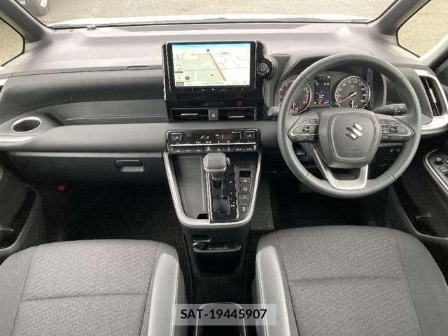 Suzuki LANDY 2025-06 8208247-5