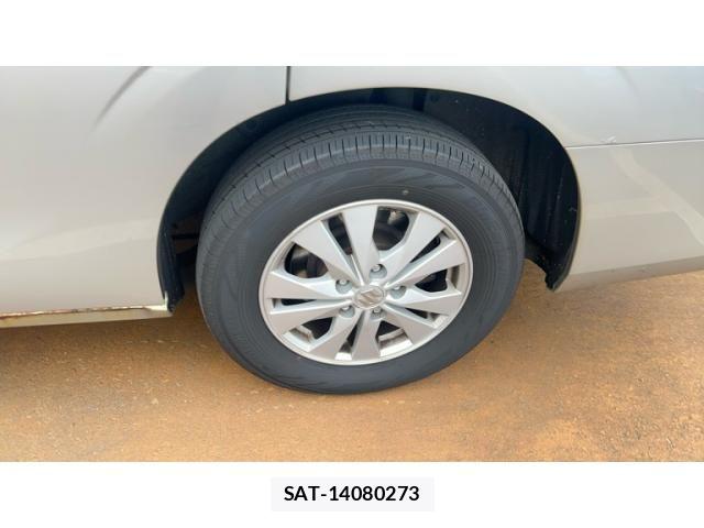 Suzuki LANDY 2018-09 8880406-7