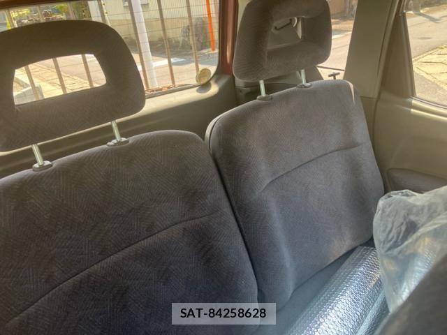 Mazda LAPUTA 2001-01 8158667-5