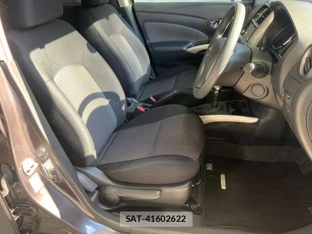 Nissan LATIO 2016-10 3377305-15