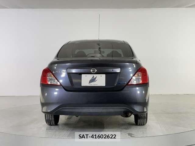 Nissan LATIO 2016-10 3377305-4