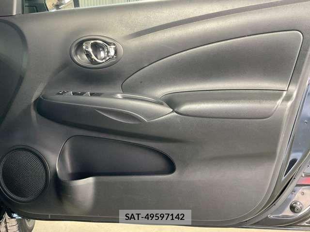 Nissan LATIO 2015-01 4175978-12