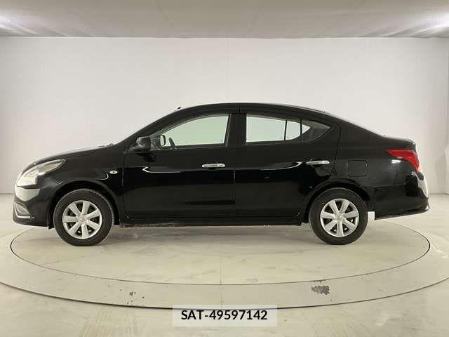 Nissan LATIO 2015-01 4175978-2