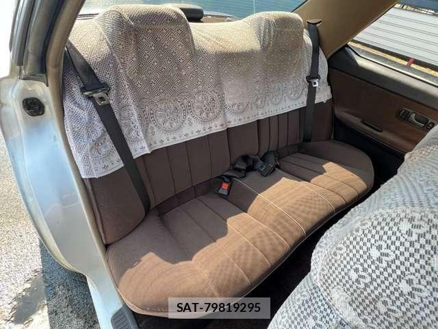 Nissan LAUREL 1992-05 5870584-10