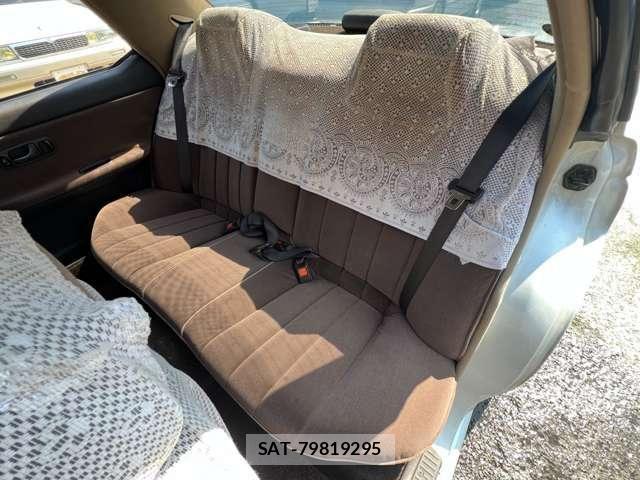Nissan LAUREL 1992-05 5870584-12