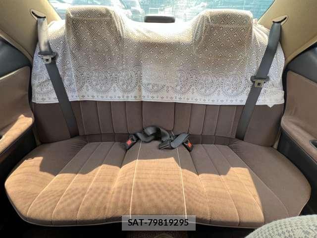 Nissan LAUREL 1992-05 5870584-15