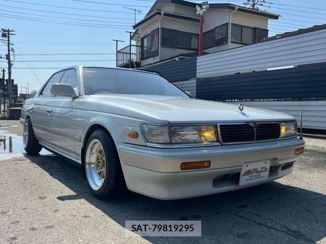 Nissan LAUREL 1992-05 5870584-25