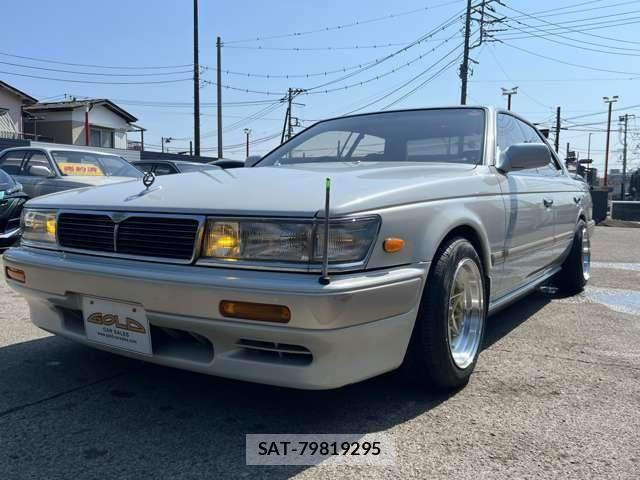 Nissan LAUREL 1992-05 5870584-26
