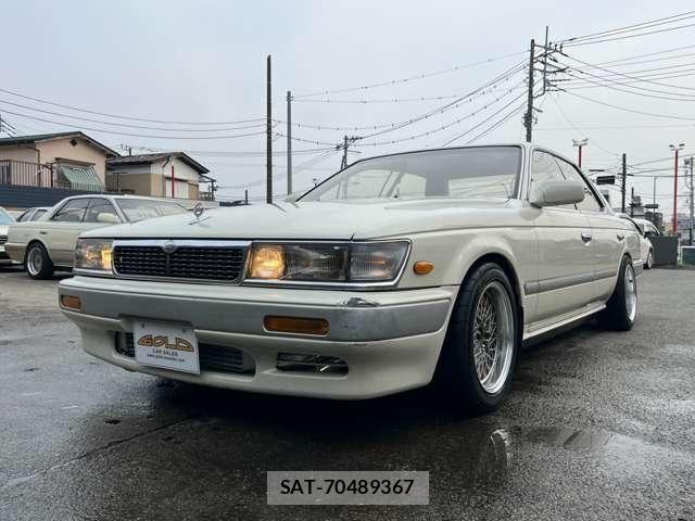 Nissan LAUREL 1990-09 5870578-26