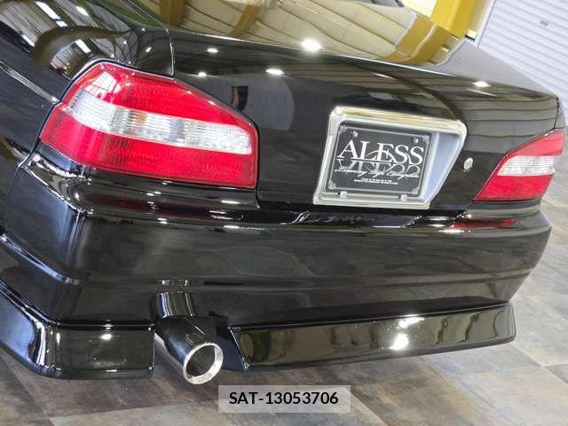 Nissan LAUREL 2001-06 6907389-10
