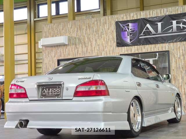 Nissan LAUREL 2001-01 6907390-1