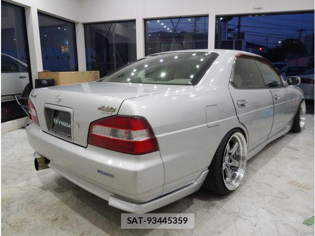 Nissan LAUREL 2001-11 6994820-13