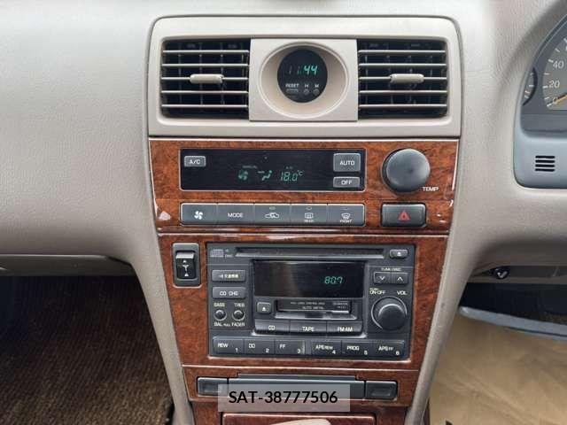 Nissan LAUREL 1995-04 7327885-9