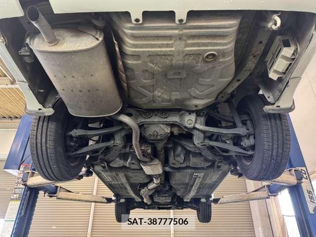 Nissan LAUREL 1995-04 7327885-13