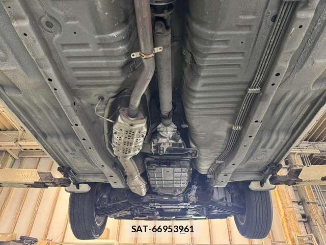 Nissan LAUREL 1995-07 7327887-11