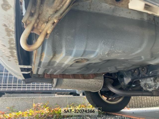 Nissan LAUREL 1996-06 8100031-6