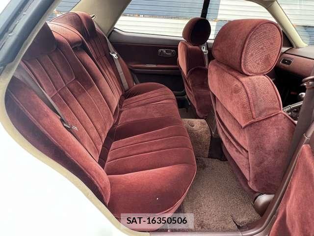 Nissan LAUREL 1989-03 8130930-11