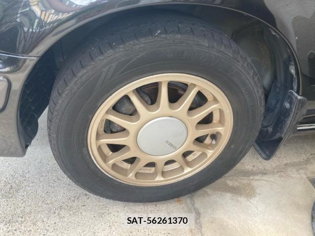 Nissan LAUREL 1990-03 8525452-4