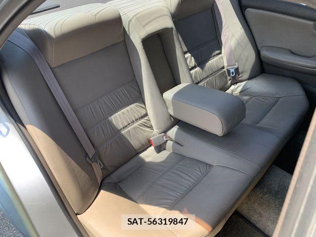 Nissan LAUREL 2001-03 8659811-9