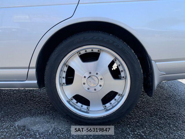 Nissan LAUREL 2001-03 8659811-18