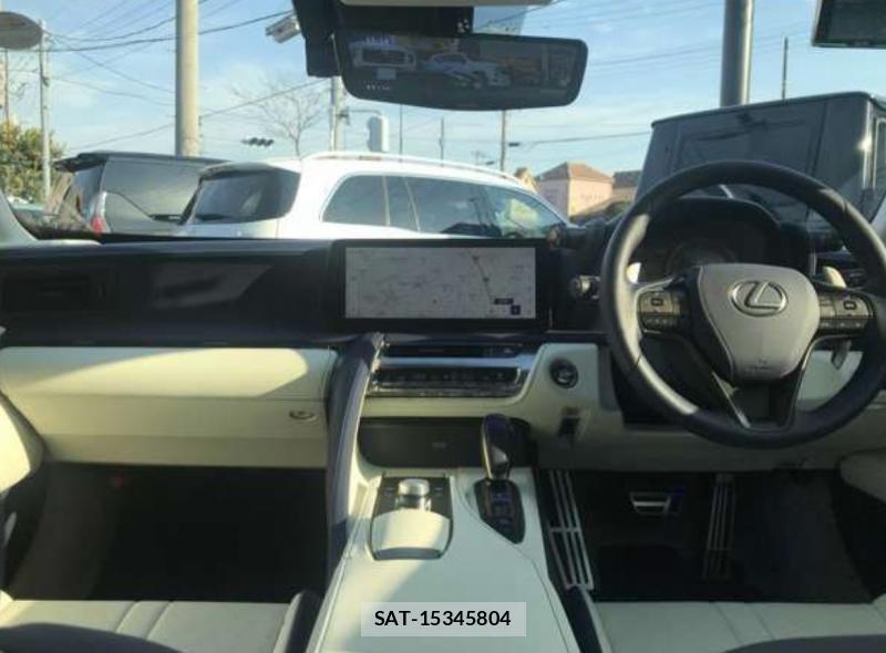 Lexus LC 2023-10 6714930-14