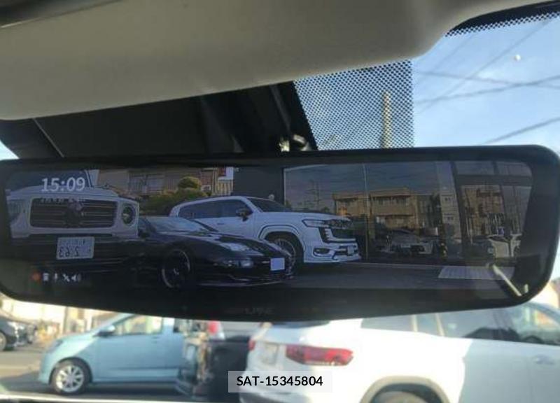 Lexus LC 2023-10 6714930-19