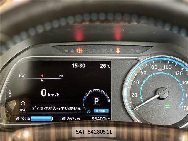Nissan LEAF 2019-03 1067347-5