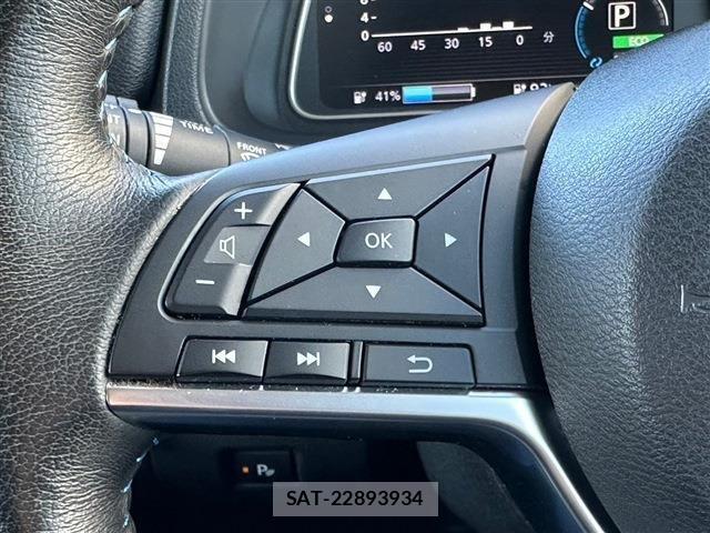 Nissan LEAF 2018-08 201308-23