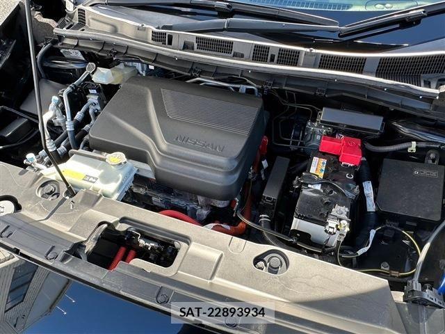 Nissan LEAF 2018-08 201308-27