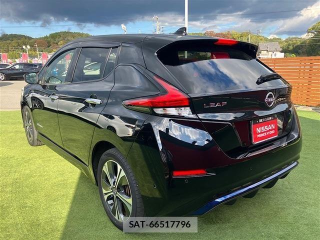 Nissan LEAF 2021-11 1413139-16