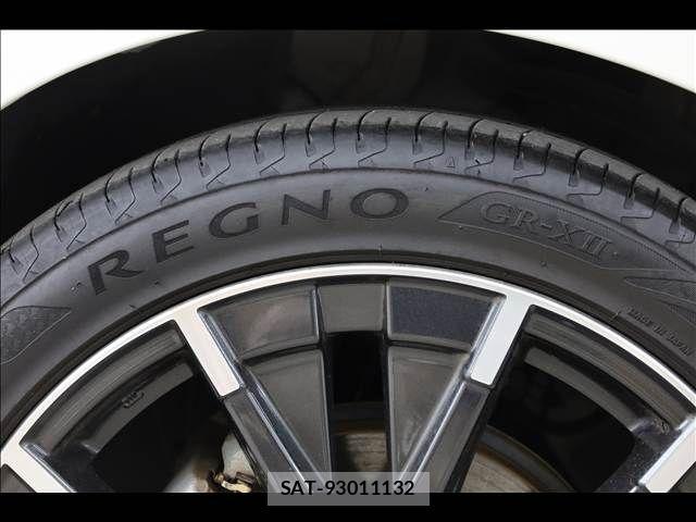 Nissan LEAF 2021-09 1429066-13