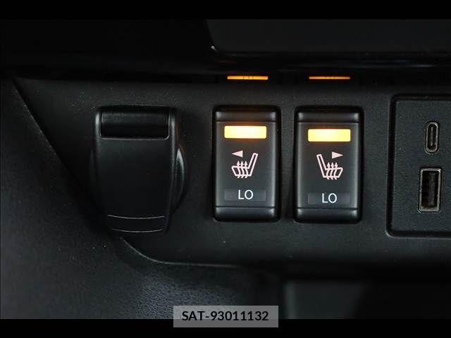 Nissan LEAF 2021-09 1429066-15
