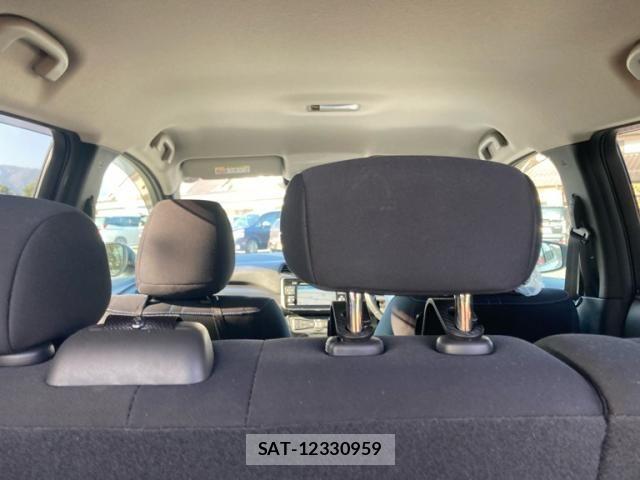 Nissan LEAF 2018-05 1463825-21