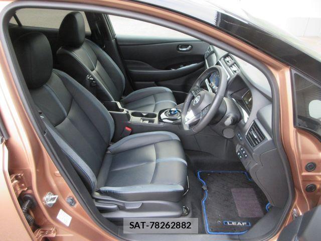 Nissan LEAF 2021-10 2002178-25